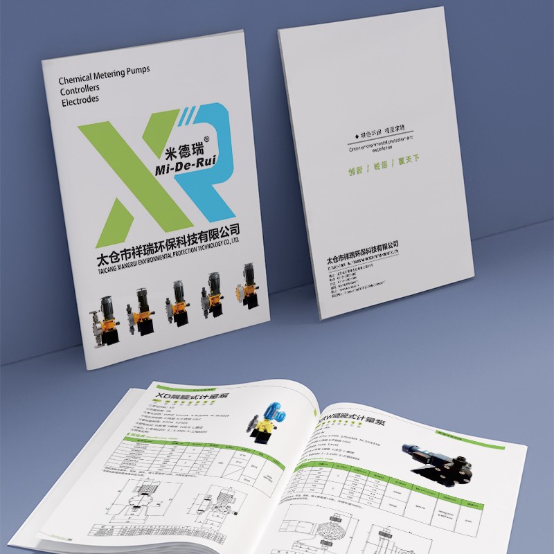 請問在色彩理論中，色彩的飽和度是如何影響視覺傳達(dá)效果，尤其在品牌和廣告設(shè)計中的應(yīng)用是怎樣的？